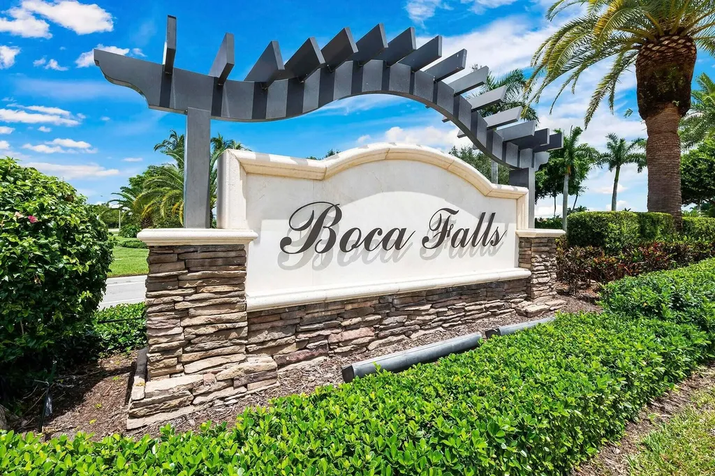 21305 Rock Ridge Drive Boca Raton FL 33428