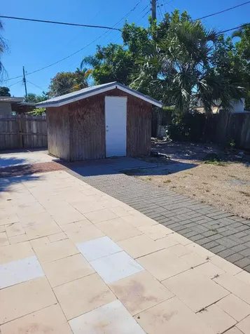 1810 NE 42nd Street Pompano Beach FL 33064