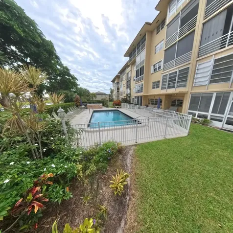 4100 Crystal Lake Drive Pompano Beach FL 33064