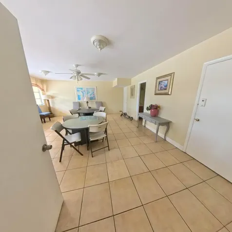 4100 Crystal Lake Drive Pompano Beach FL 33064