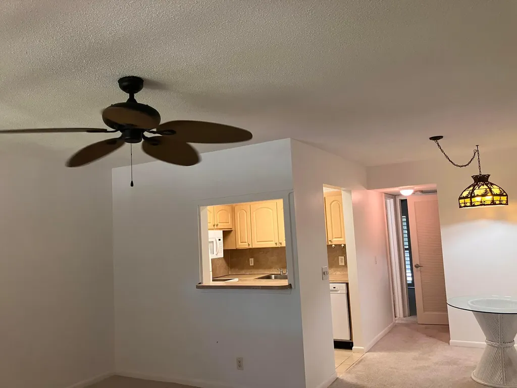 259 Sheffield K West Palm Beach FL 33417