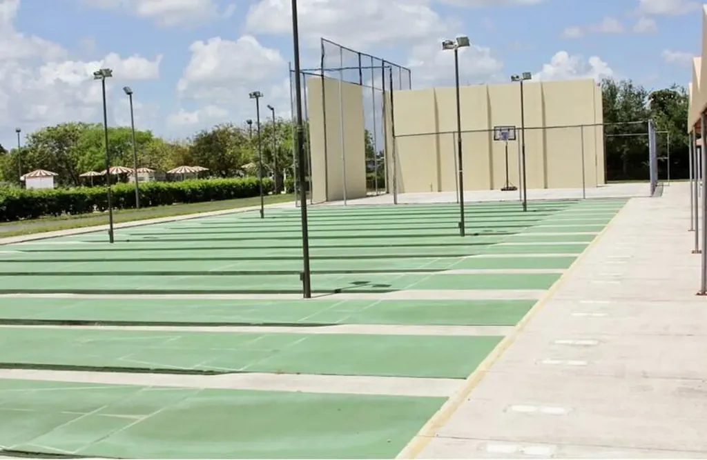 259 Sheffield K West Palm Beach FL 33417
