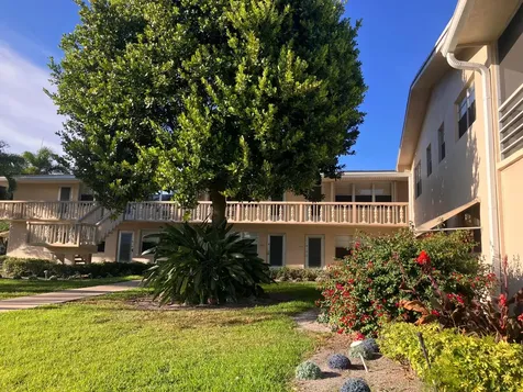 259 Sheffield K West Palm Beach FL 33417