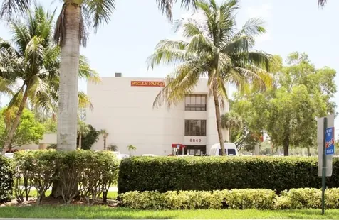 259 Sheffield K West Palm Beach FL 33417