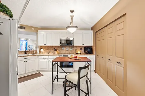 7763 Southampton Terrace Tamarac FL 33321