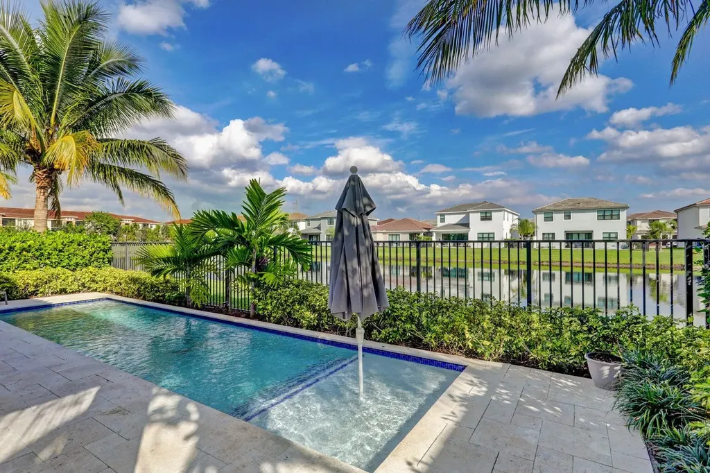 7184 Montereal Path Lake Worth FL 33463
