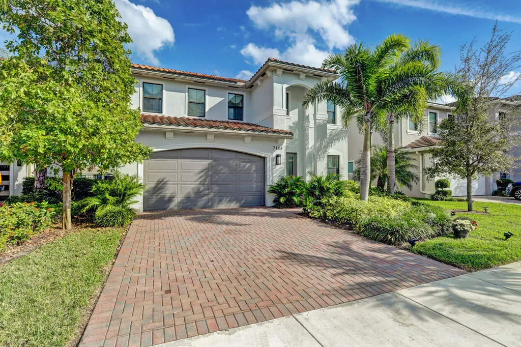 7184 Montereal Path Lake Worth FL 33463
