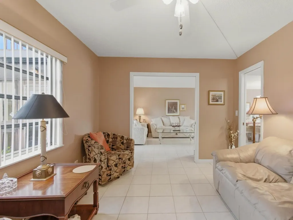 13648 Coconut Palm Court Delray Beach FL 33484