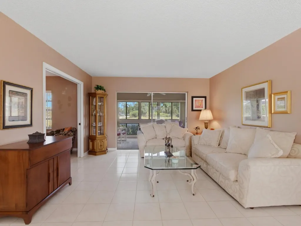 13648 Coconut Palm Court Delray Beach FL 33484