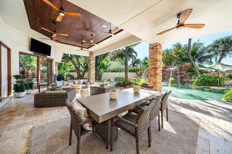 18163 SE Ridgeview Drive Tequesta FL 33469