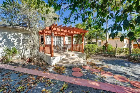 130 NE 49th Street Miami FL 33137