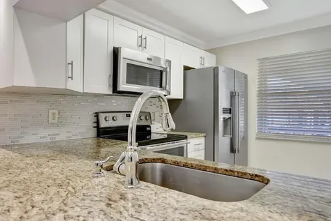 2601 Nassau Bend Coconut Creek FL 33066