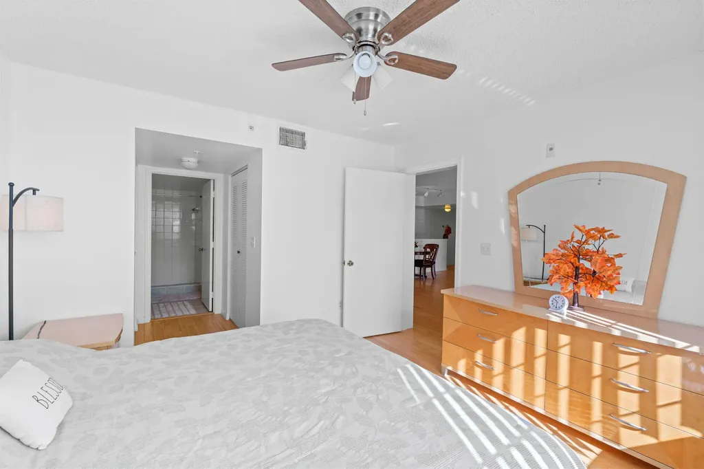 1000 Crestwood Court Court S Royal Palm Beach FL 33411