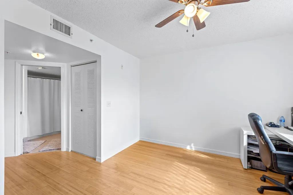 1000 Crestwood Court Court S Royal Palm Beach FL 33411