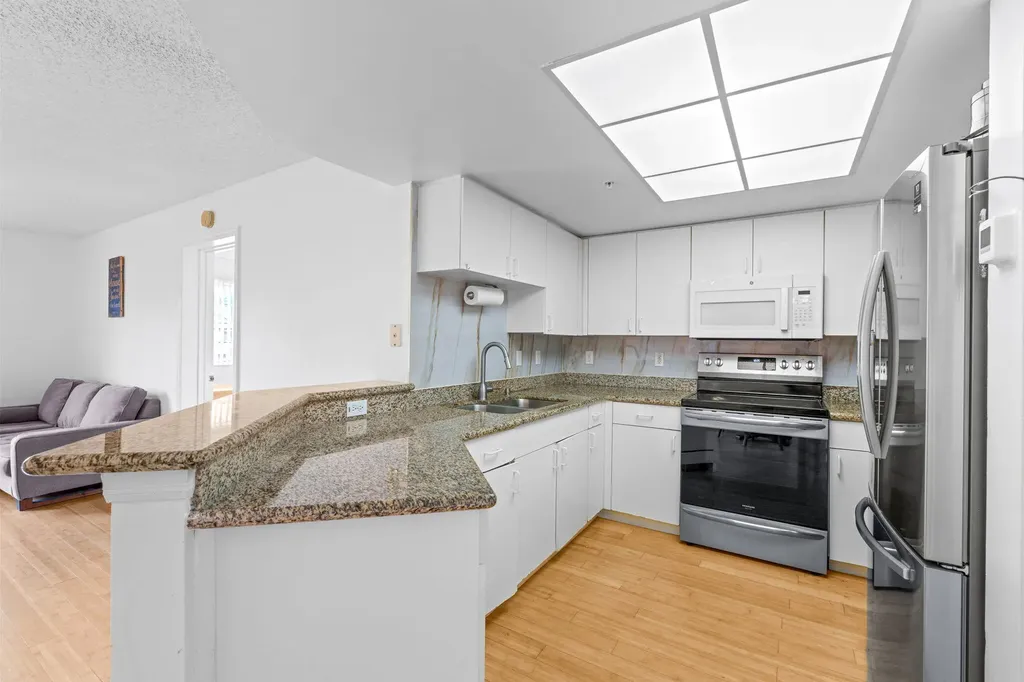 1000 Crestwood Court Court S Royal Palm Beach FL 33411