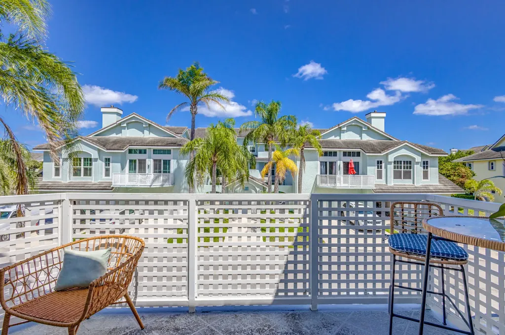1701 Mizzenmast Way Jupiter FL 33477