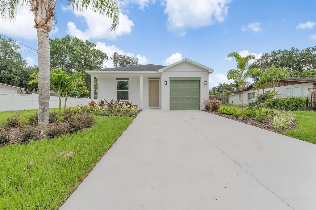 3344 N Park Drive Fort Pierce FL 34982