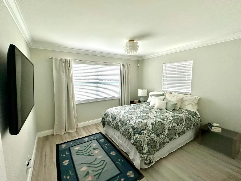 1915 SW 17th Avenue SW Boynton Beach FL 33426