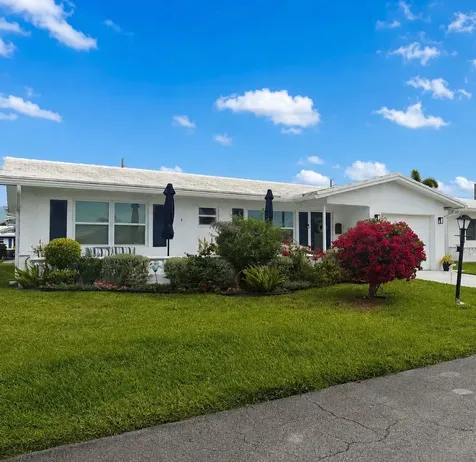 1915 SW 17th Avenue SW Boynton Beach FL 33426