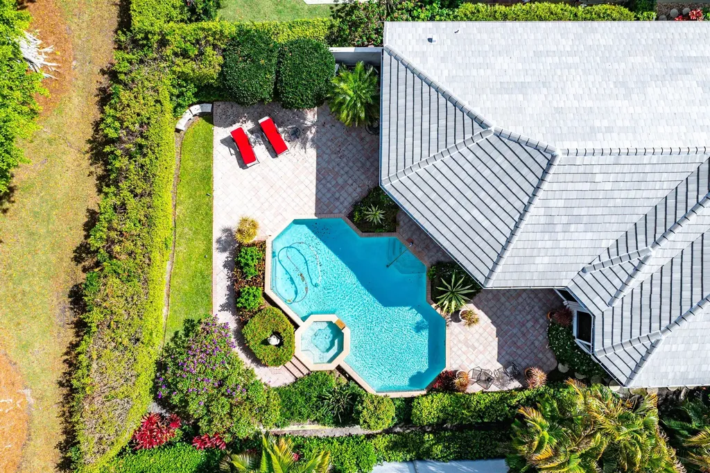 114 Vintage Isle Lane Palm Beach Gardens FL 33418