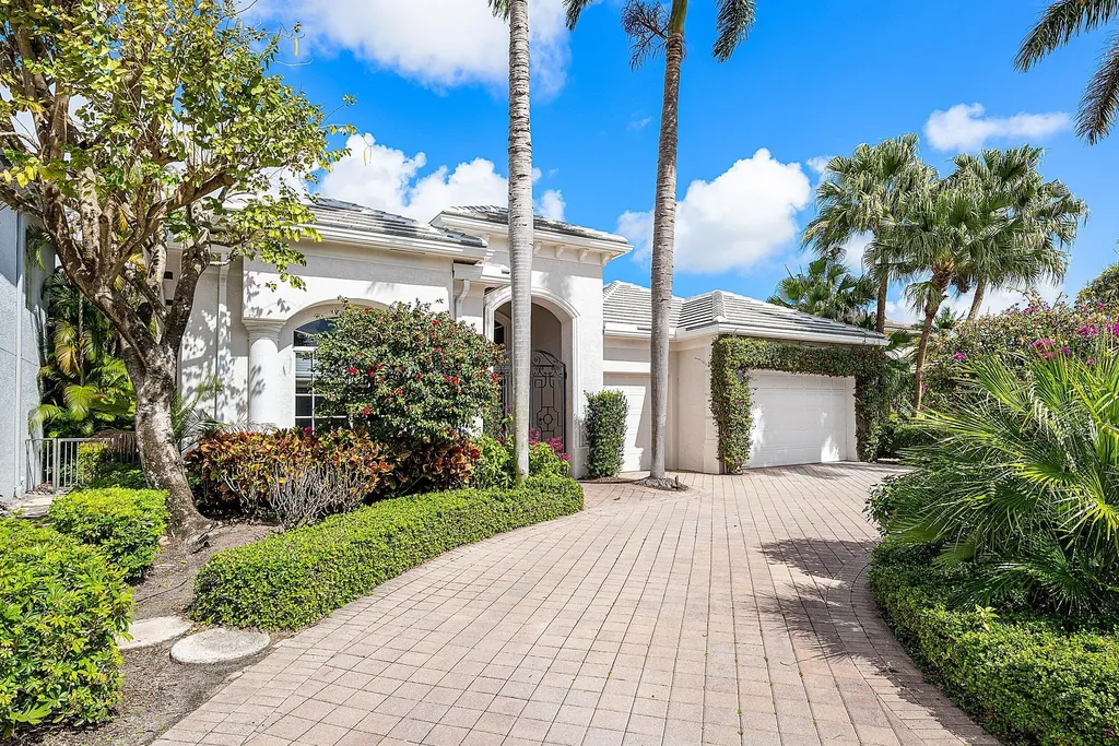 114 Vintage Isle Lane Palm Beach Gardens FL 33418