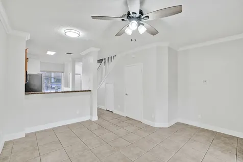 752 SW 122nd Terrace Pembroke Pines FL 33025