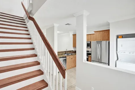 752 SW 122nd Terrace Pembroke Pines FL 33025