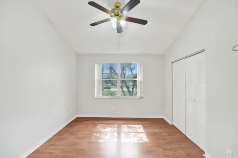 752 SW 122nd Terrace Pembroke Pines FL 33025