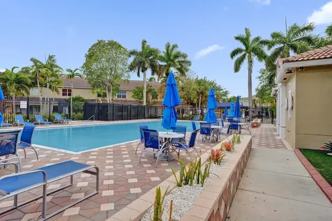 752 SW 122nd Terrace Pembroke Pines FL 33025