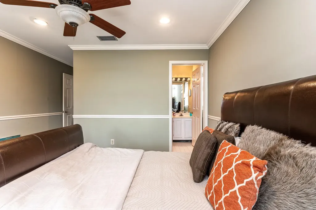 5877 Bartram Street Boca Raton FL 33433