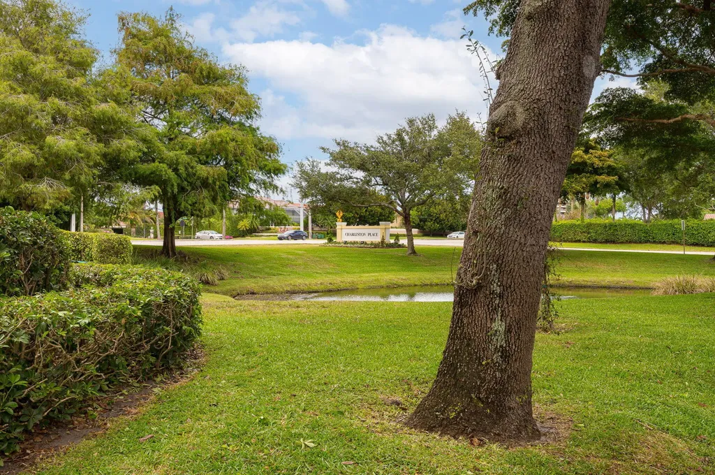 5877 Bartram Street Boca Raton FL 33433