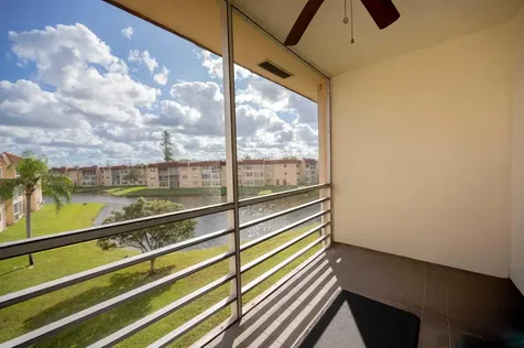 8861 Sunrise Lakes Boulevard Sunrise FL 33322