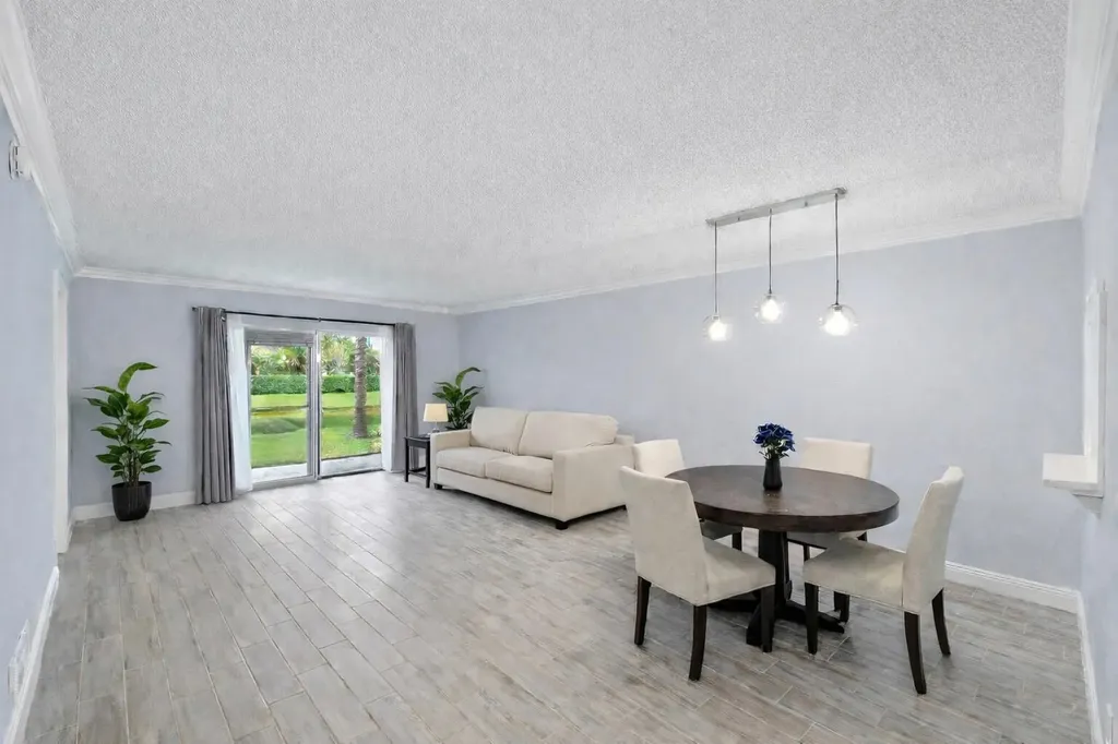8821 NW 38th Drive Coral Springs FL 33065