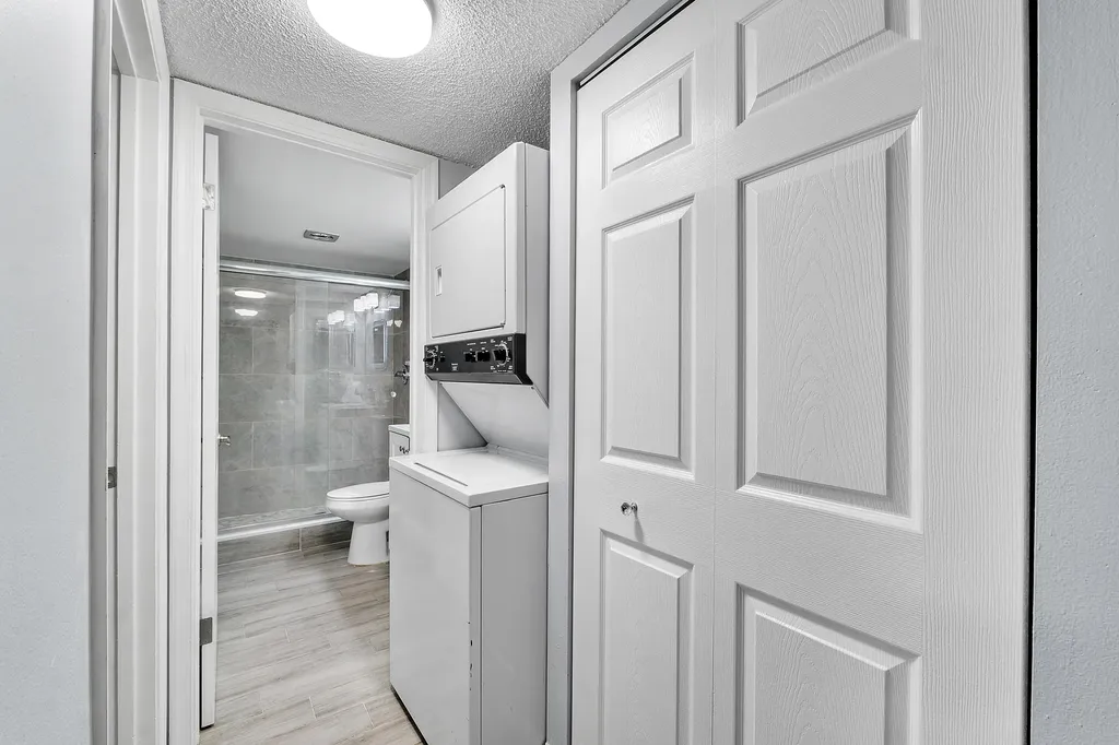 8821 NW 38th Drive Coral Springs FL 33065