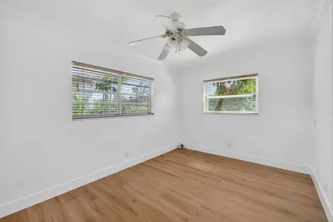 901 NE 3rd Street Fort Lauderdale FL 33301