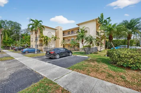 901 NE 3rd Street Fort Lauderdale FL 33301