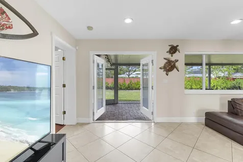 5581 SW 13th Street Plantation FL 33317