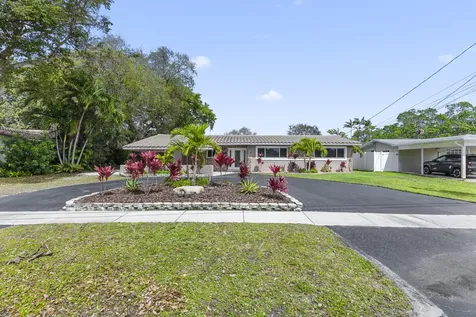 5581 SW 13th Street Plantation FL 33317