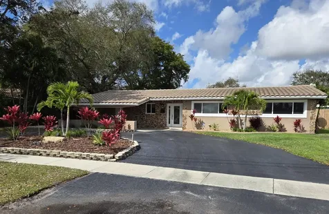 5581 SW 13th Street Plantation FL 33317