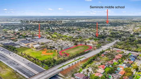 5581 SW 13th Street Plantation FL 33317