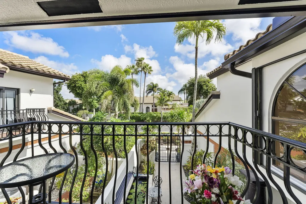 6534 Via Rosa Boca Raton FL 33433