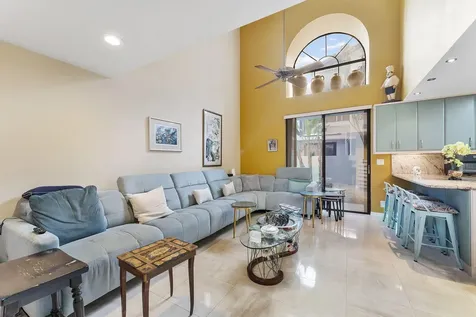 6534 Via Rosa Boca Raton FL 33433