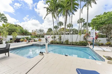 6534 Via Rosa Boca Raton FL 33433