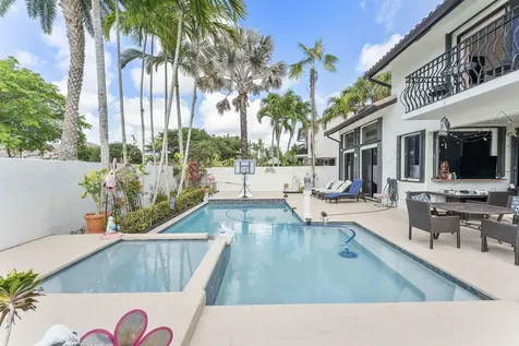 6534 Via Rosa Boca Raton FL 33433