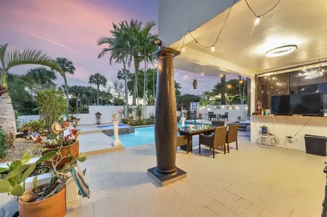 6534 Via Rosa Boca Raton FL 33433