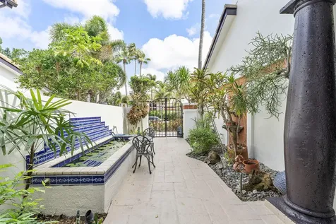 6534 Via Rosa Boca Raton FL 33433