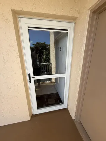 1024 SE 5th Avenue Dania Beach FL 33004