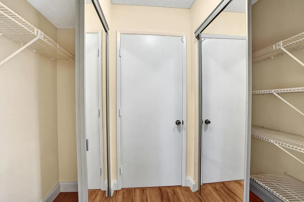 9005 Flynn Circle Boca Raton FL 33496