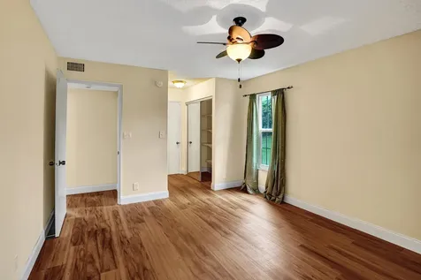 9005 Flynn Circle Boca Raton FL 33496