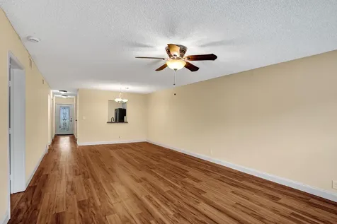 9005 Flynn Circle Boca Raton FL 33496